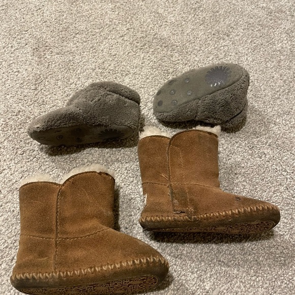 Baby Uggs - 2 pair - Picture 2 of 4